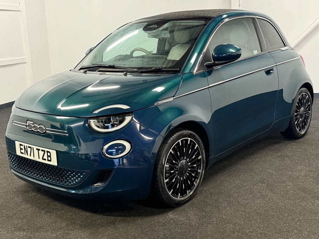 2021 Fiat 500C E LA PRIMA