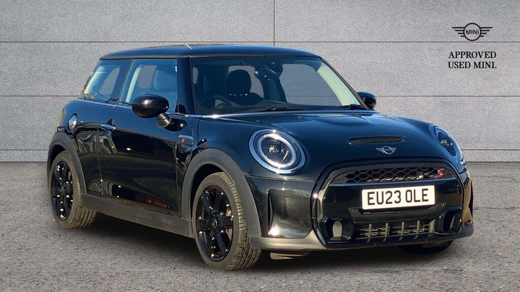 2023 MINI Mini 2.0 Cooper S Classic (Premium Auto) Hatchback 3d Auto