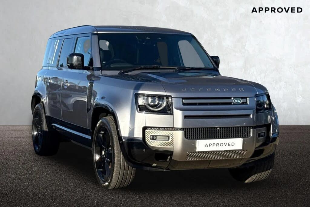 2024 Land Rover 110 Defender 3.0 D300 X-Dynamic SE