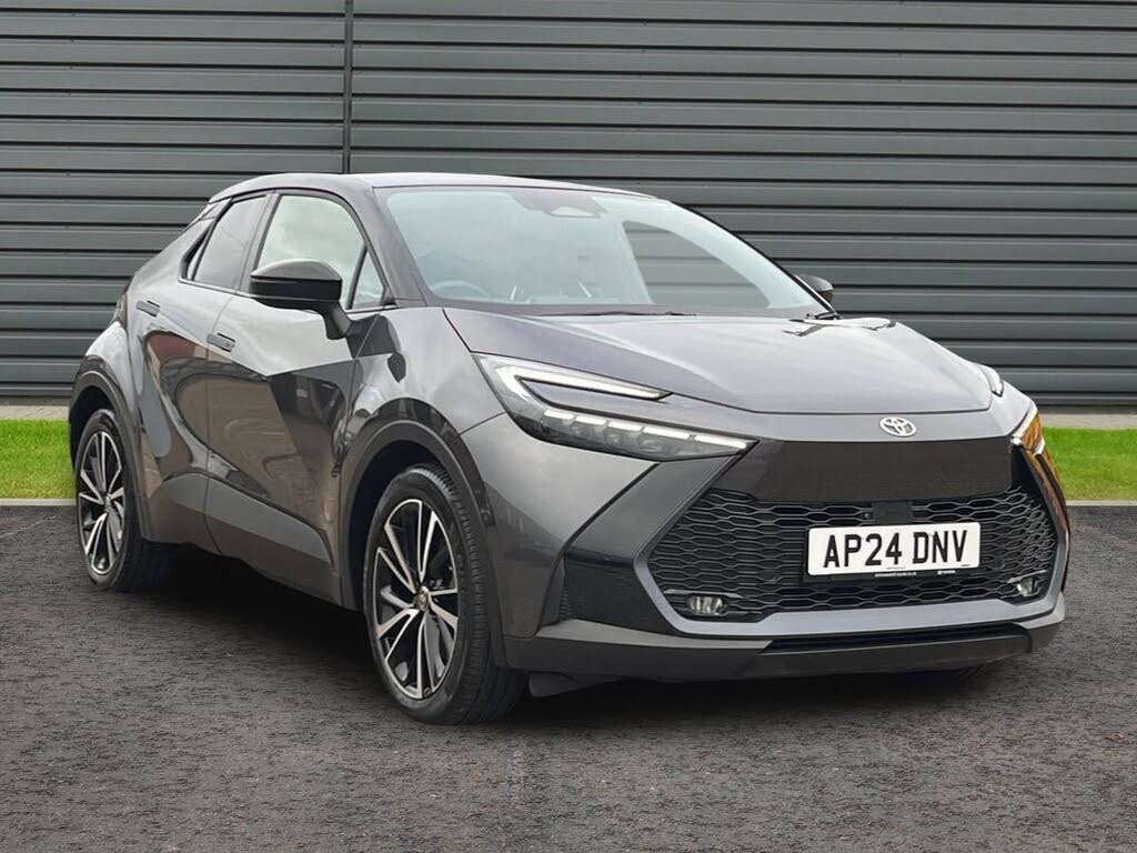2024 Toyota C-HR 2.0 VVT-i Excel (220bhp) Plug-In (Tech Pack)
