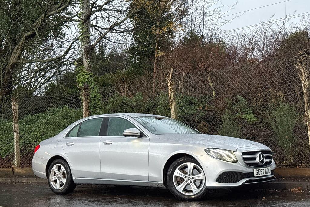 2017 Mercedes-Benz E-Class 2.0d E220d SE (s/s) Saloon 4d 4MATIC