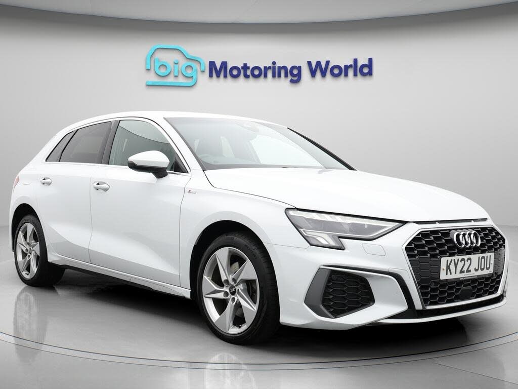 2022 Audi A3 1.4 40 TFSI e S Line (17in Wheels)