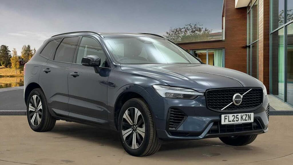 2025 Volvo XC60 2.0 T6 Plus