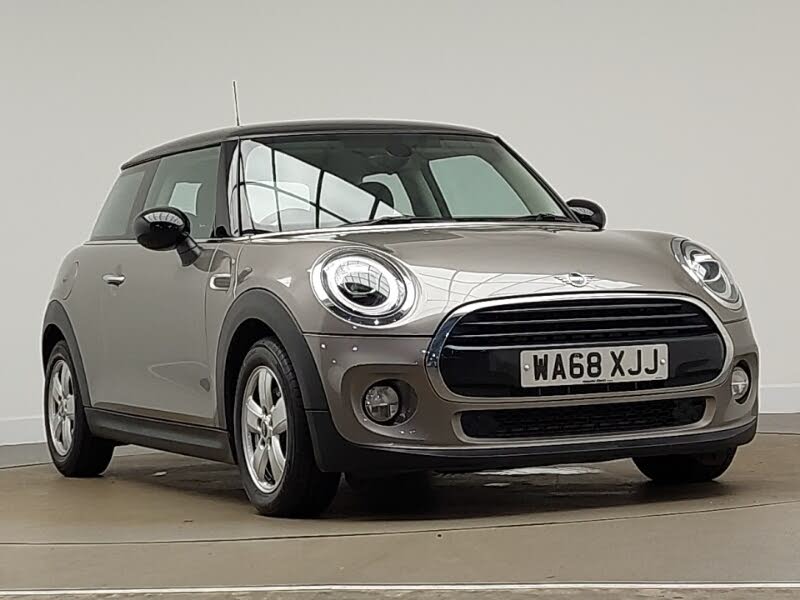 2018 MINI Mini 1.5 Cooper Series II (s/s) Hatchback 3d