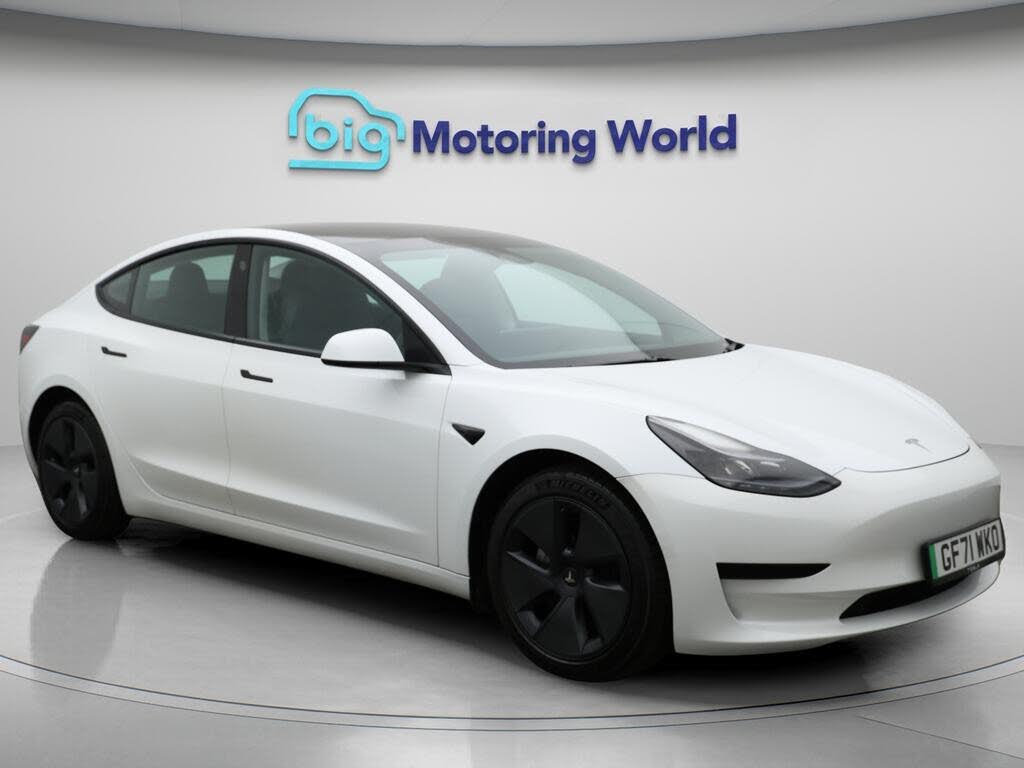 2021 Tesla Model 3 E Standard Plus