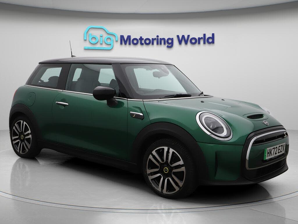 2022 MINI Mini E Cooper S 2)