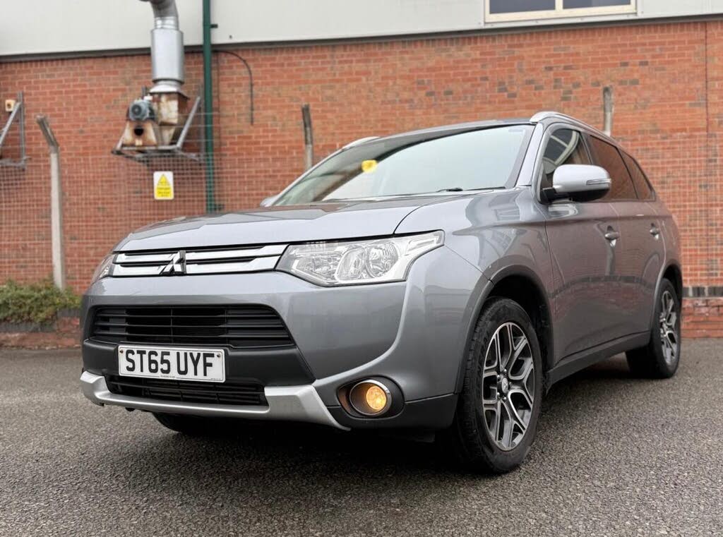 2016 Mitsubishi Outlander 2.2DI-D GX3 (Leather)(7st)