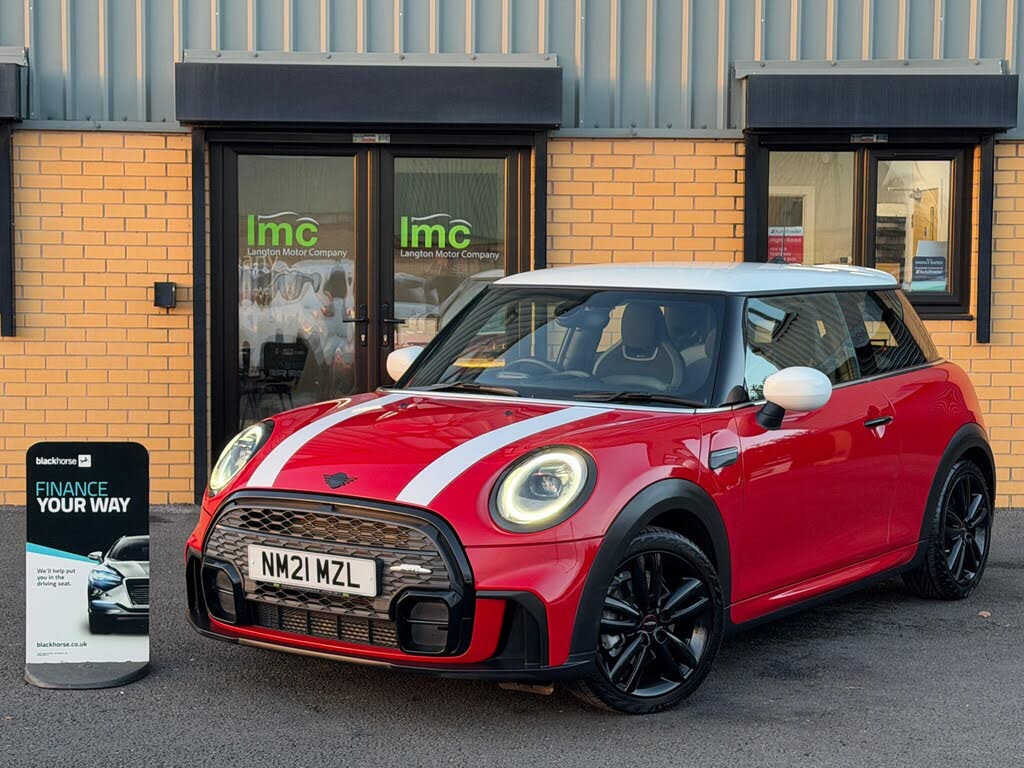 2021 MINI Mini 1.5 Cooper Sport Hatchback 3d