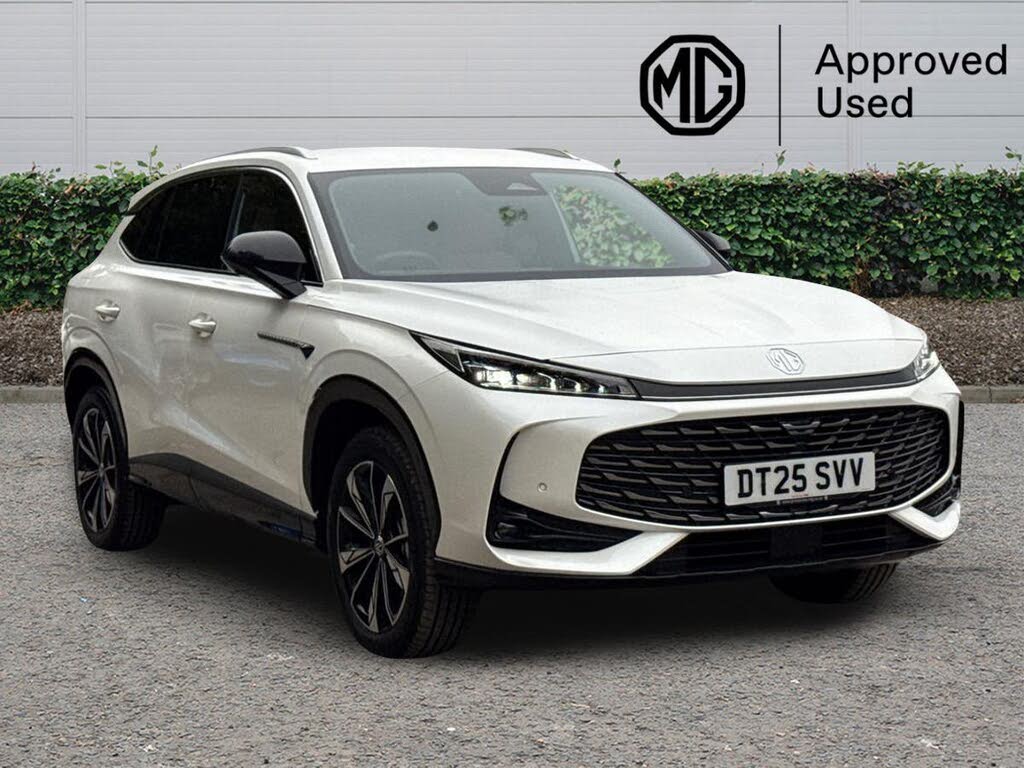 2025 MG HS