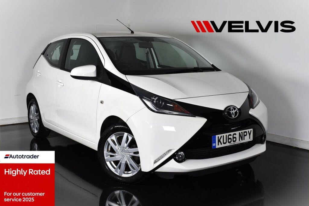 2016 Toyota AYGO 1.0 VVT-i x-pression 5d x-shift