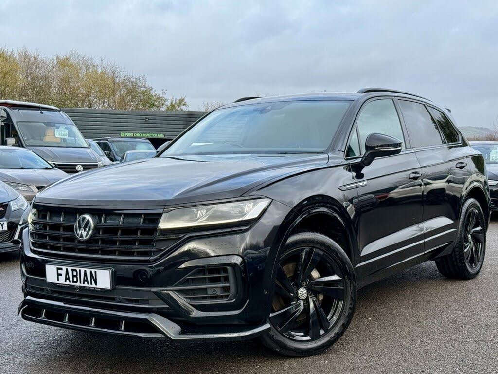 2019 Volkswagen Touareg 3.0TDI R-Line Tech (286ps)
