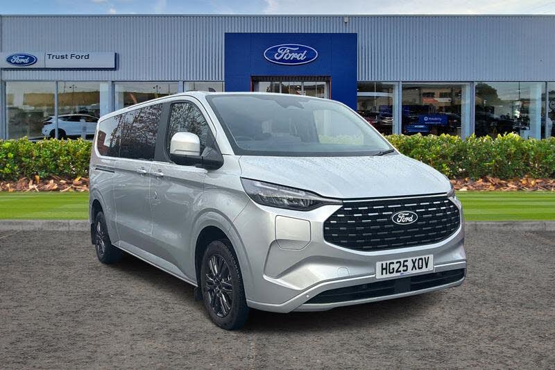 2025 Ford Tourneo Custom 2.5T 340 L2 Titanium