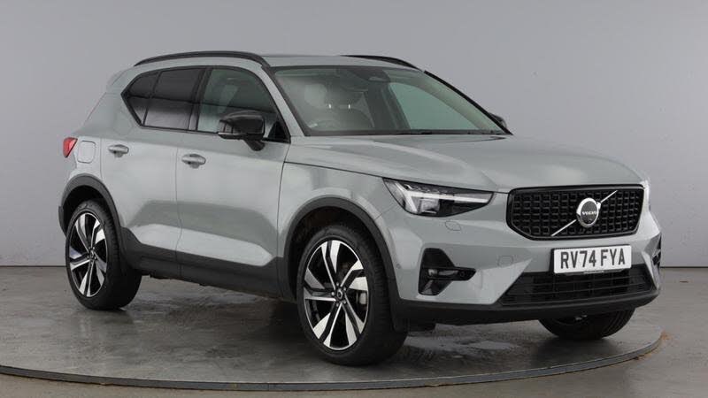 2025 Volvo XC40 2.0 B4 Ultra (Bright