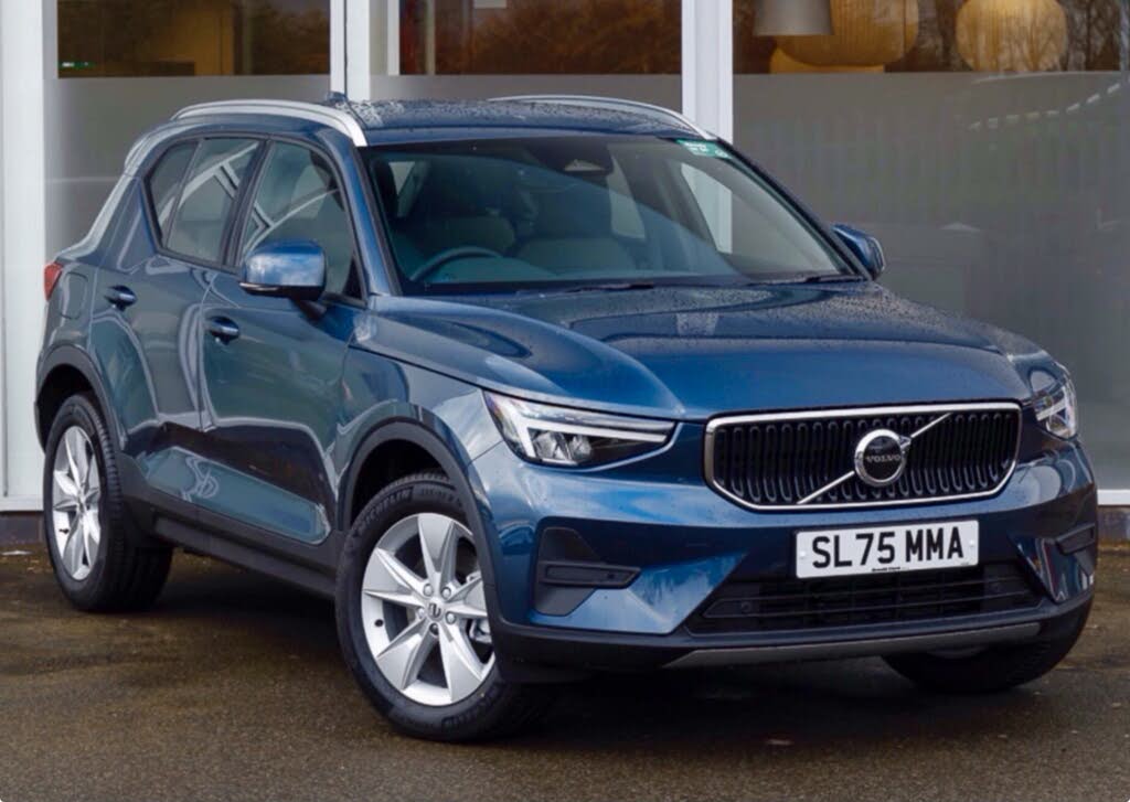 2025 Volvo XC40 2.0 B3 Core