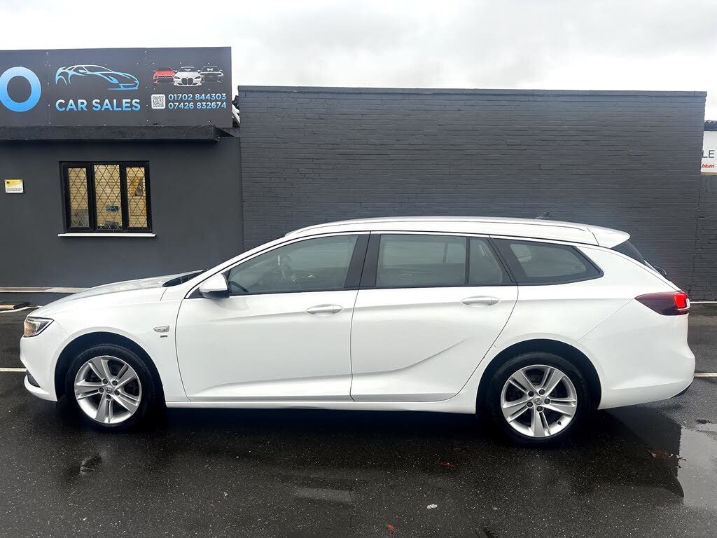 2018 Vauxhall Insignia Sports Tourer 1.6TD SRi (Nav) (109ps) BlueInjection ecoTEC