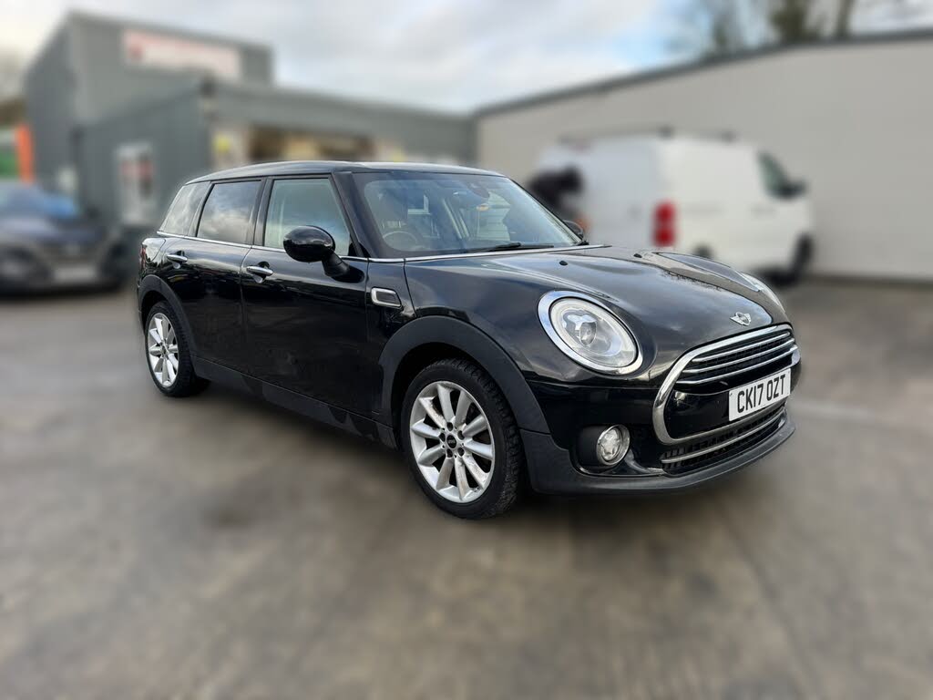2017 MINI Mini Clubman 2.0TD Cooper D (Black) (s/s)