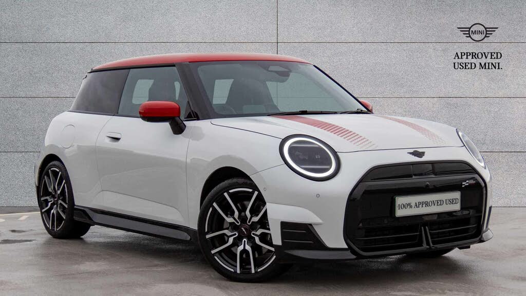2025 MINI Mini E Cooper SE Sport