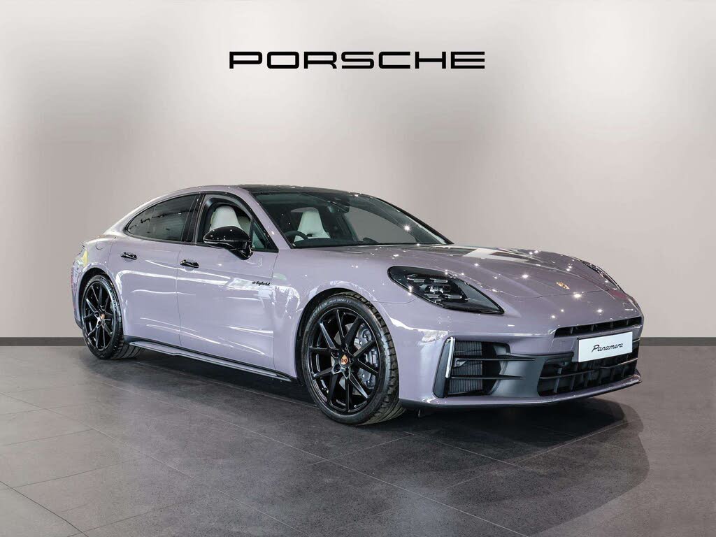 2025 Porsche Panamera 3.0 4 E-Hybrid (470ps) Hatchback