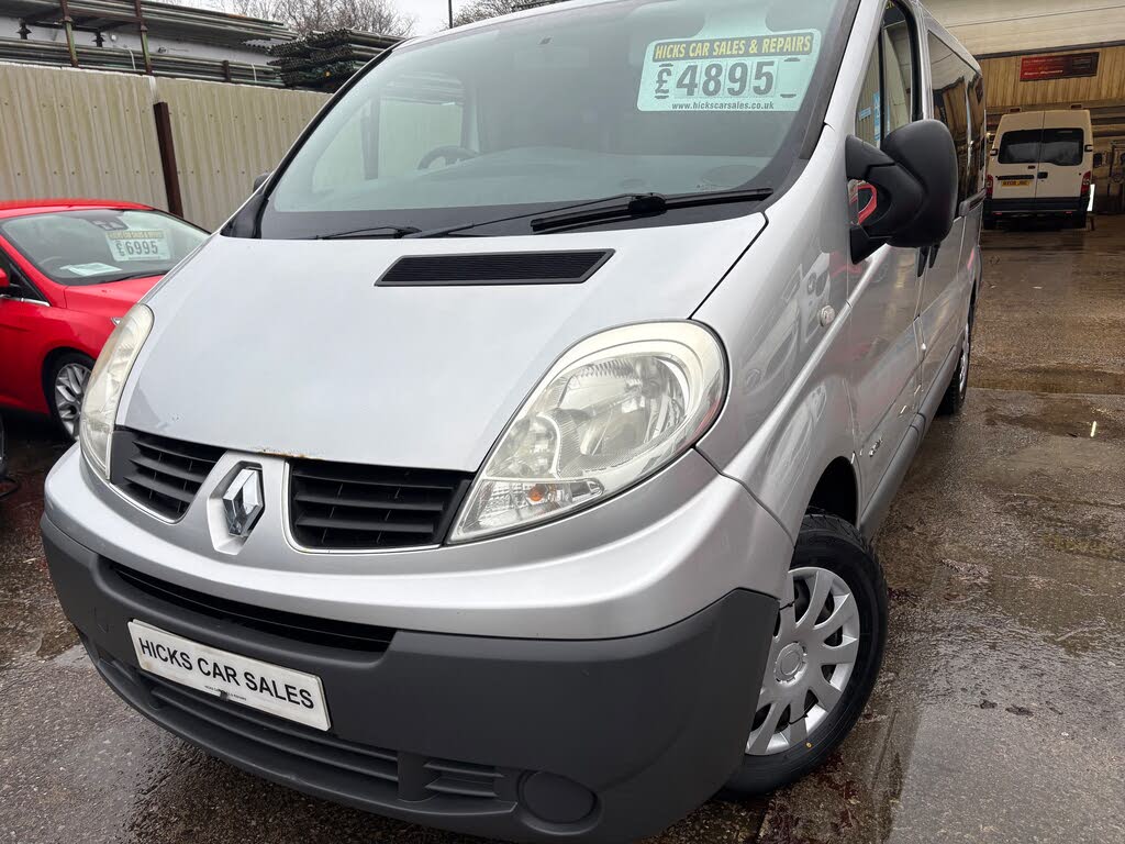 2012 Renault Trafic 2.0TD LL29dCi 115 (EU5) Minibus 9 seats