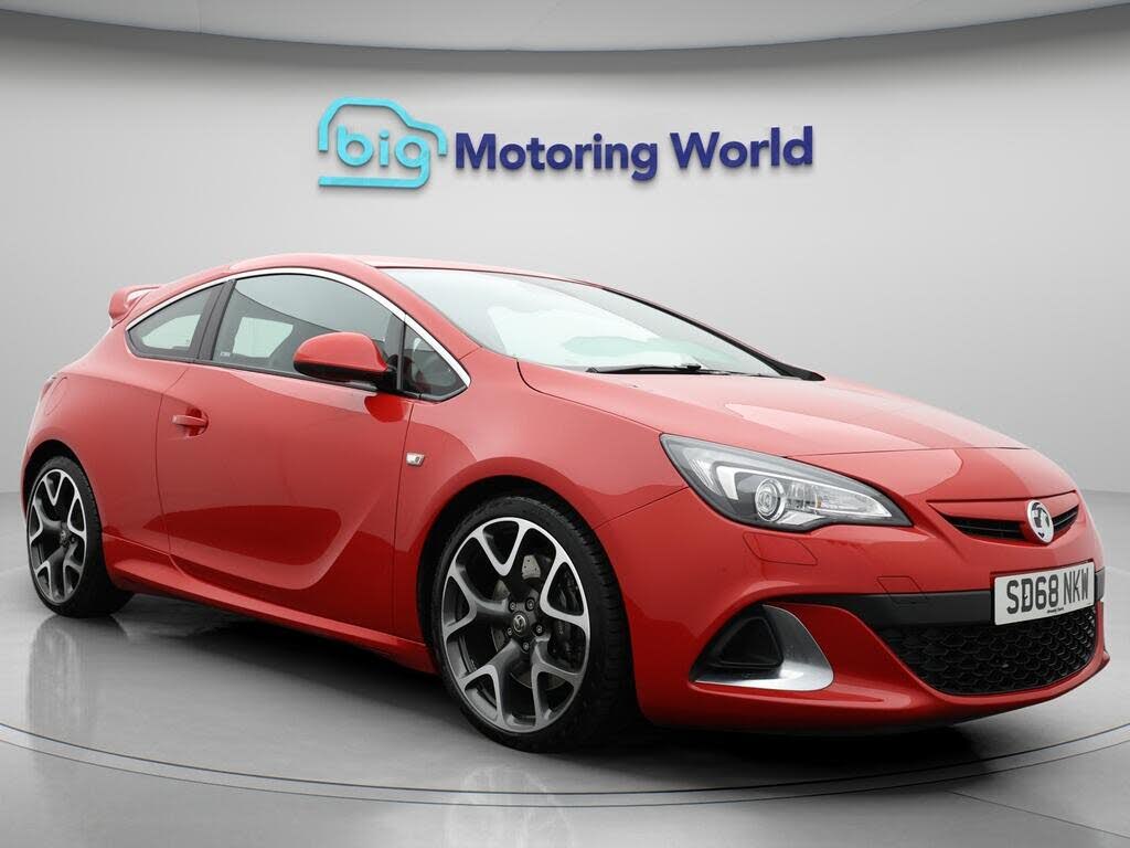 2018 Vauxhall GTC 2.0i Turbo VXR