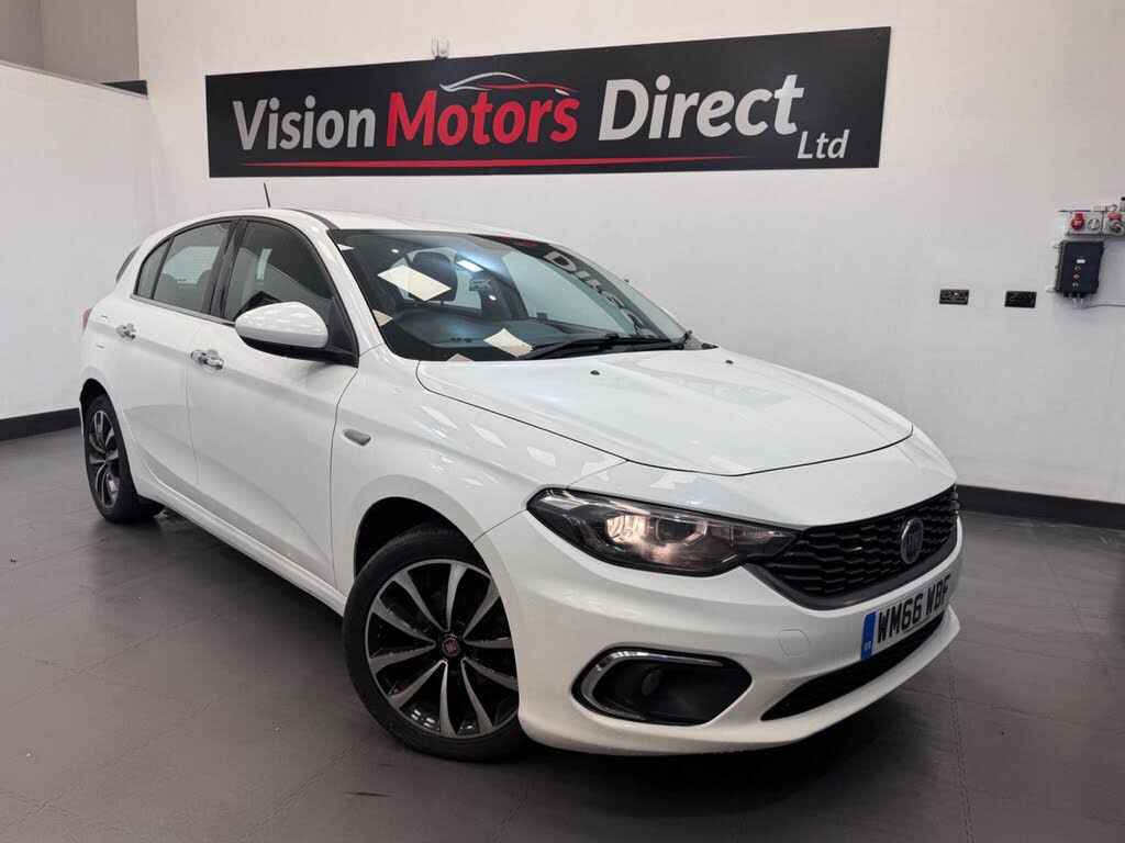 2016 Fiat Tipo 1.6Multijet II Lounge Hatchback