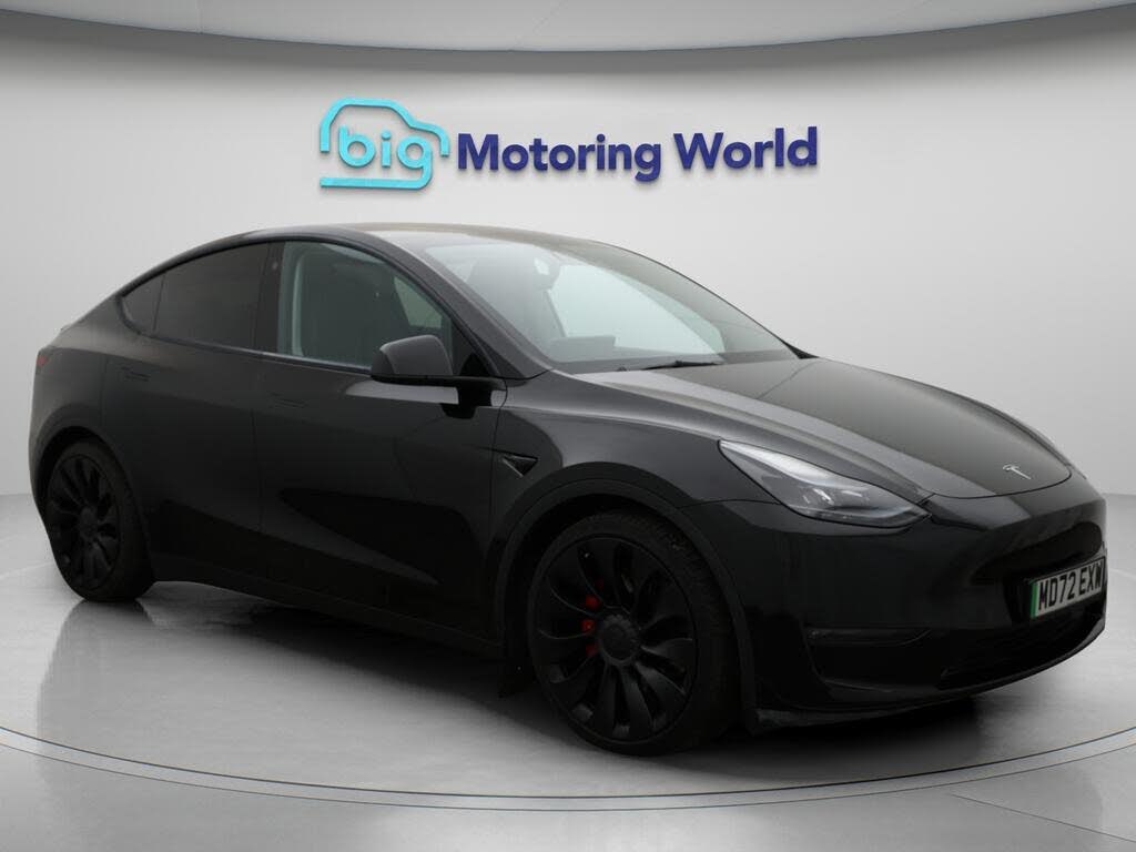 2023 Tesla Model Y E Performance
