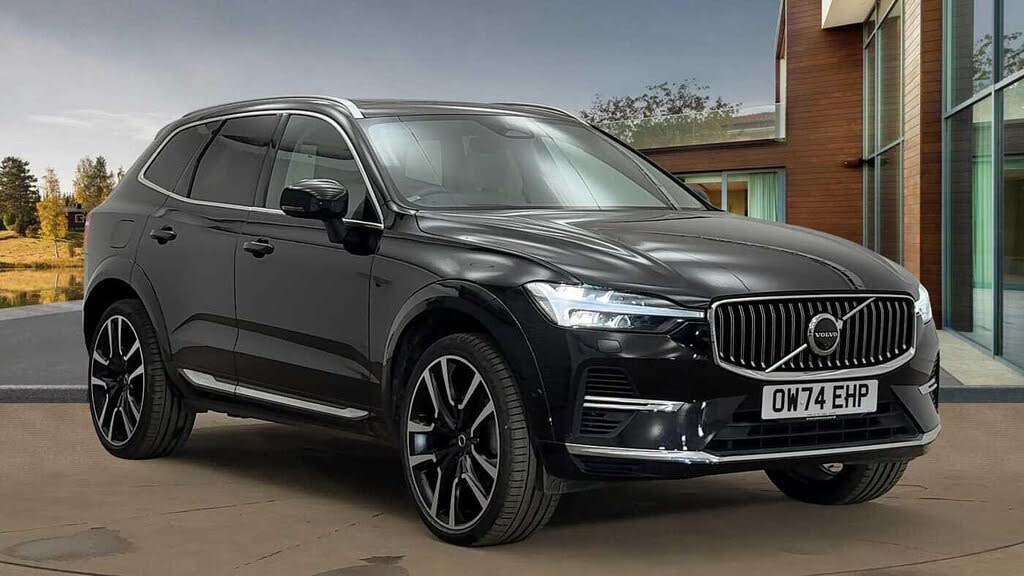 2024 Volvo XC60 2.0 T8 Ultra (Dark