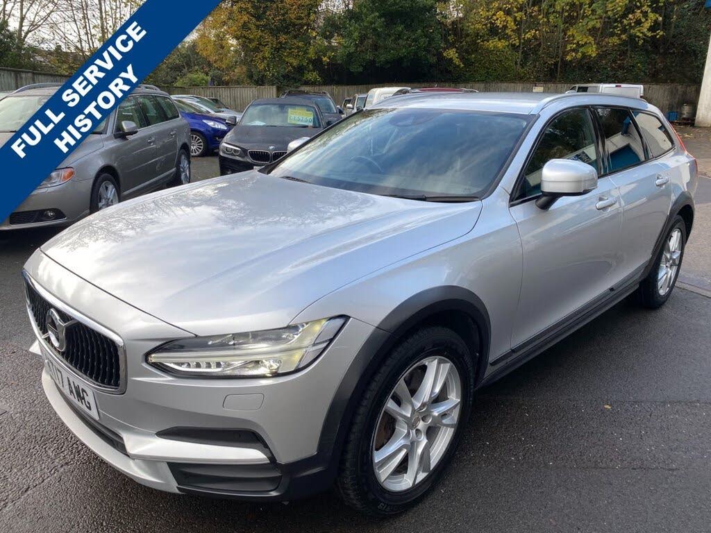 2017 Volvo V90 2.0TD D5 Cross Country Pro