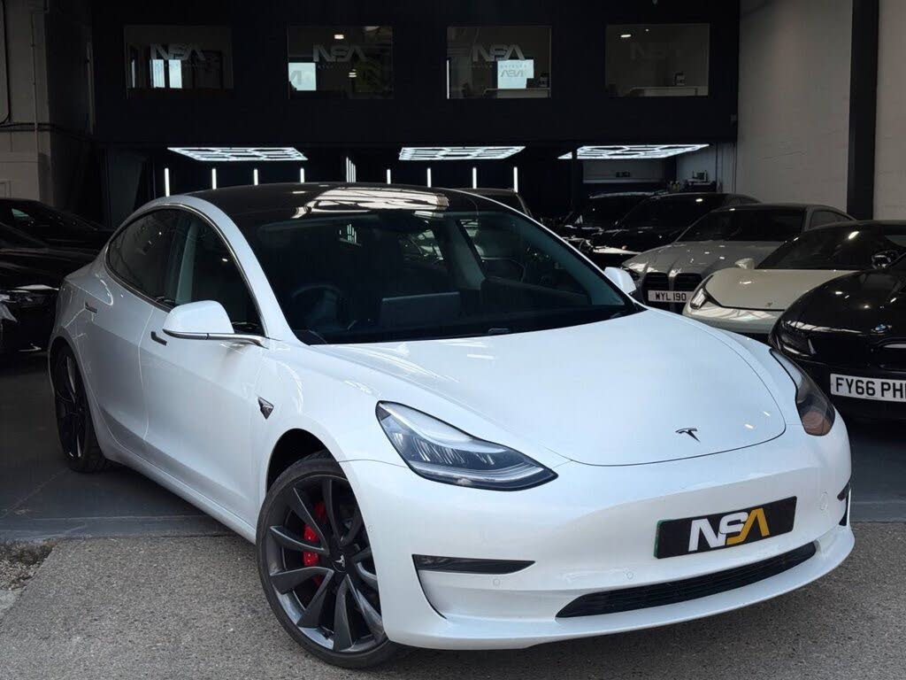 2019 Tesla Model 3 E 4X4 (Performance Pack)