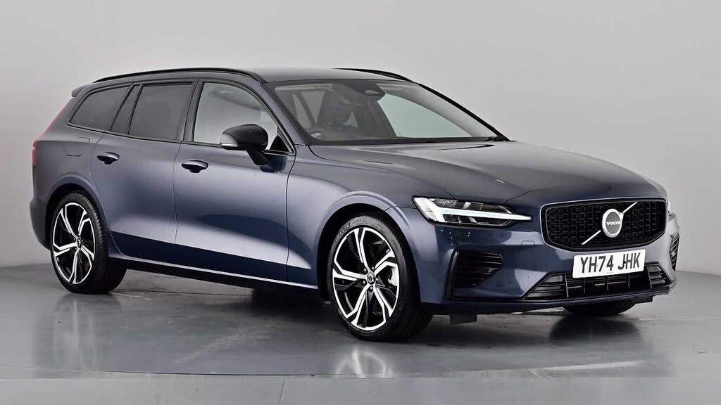 2024 Volvo V60 2.0 T6 Plus (Dark Station Wagon
