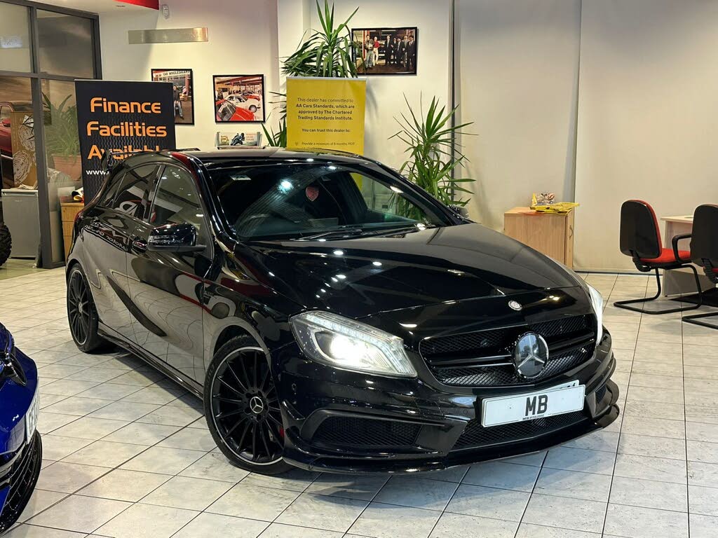 2015 Mercedes-Benz A-Class 2.0 A45 AMG (360ps) 7G-DCT