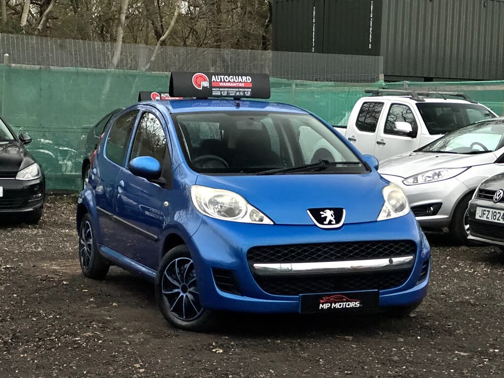 2011 Peugeot 107 1.0 Urban 5d 2-Tronic