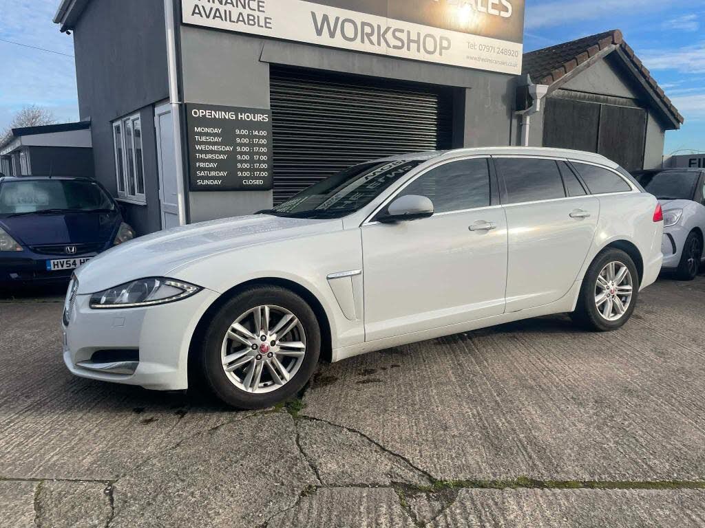 2014 Jaguar XF 2.2TD Luxury (200ps) Sportbrake 5d
