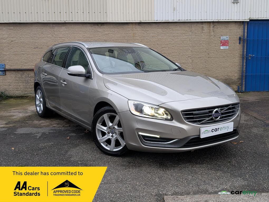 2014 Volvo V60 2.4TD D5 SE Lux Geartronic