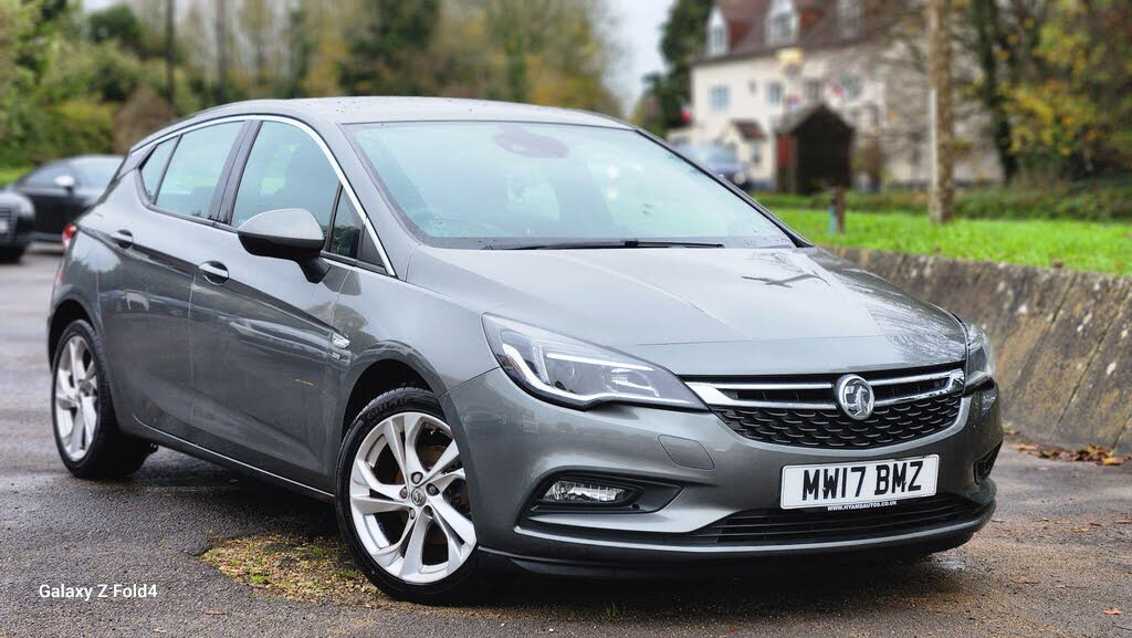 2017 Vauxhall Astra 1.0i Turbo SRi ecoFLEX (s/s) Hatchback