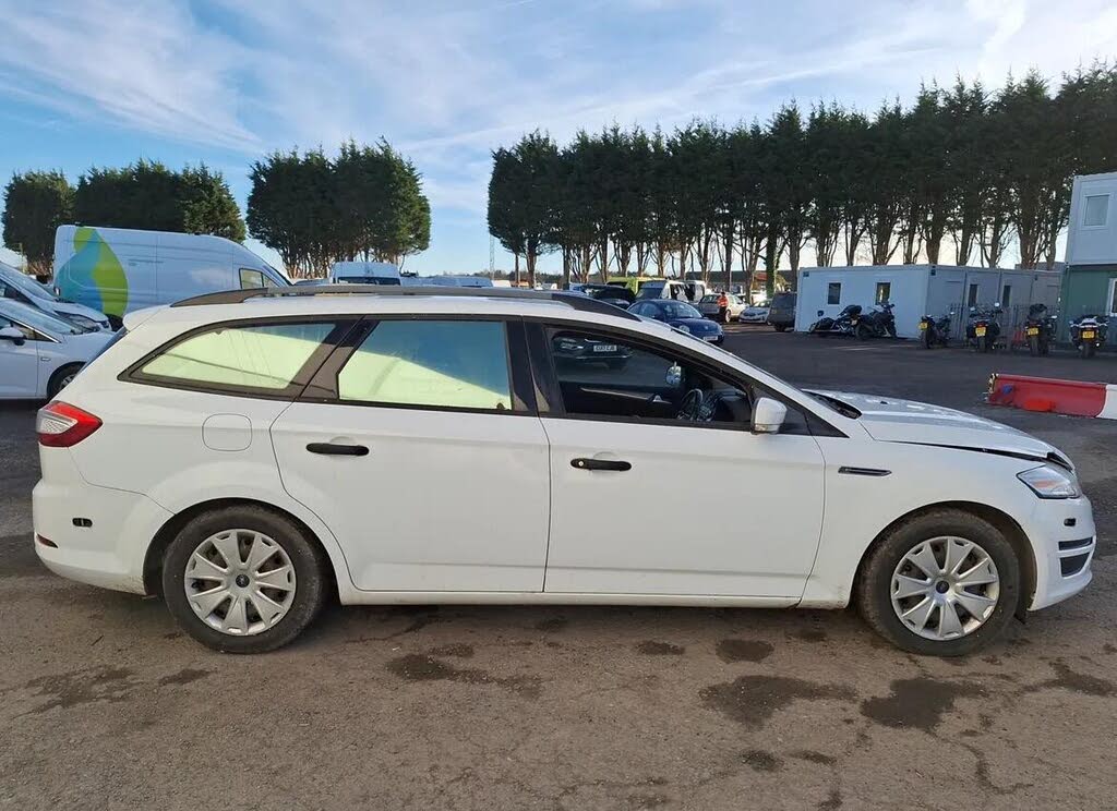 2014 Ford Mondeo 2.0TDCi Edge Hatchback