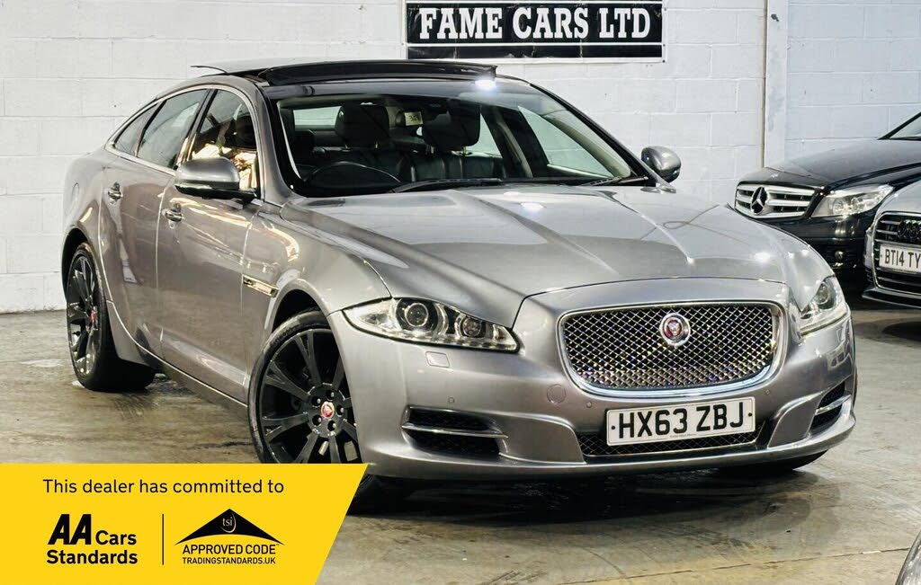 2013 Jaguar XJ Series 3.0TD XJ Luxury SWB (s/s)