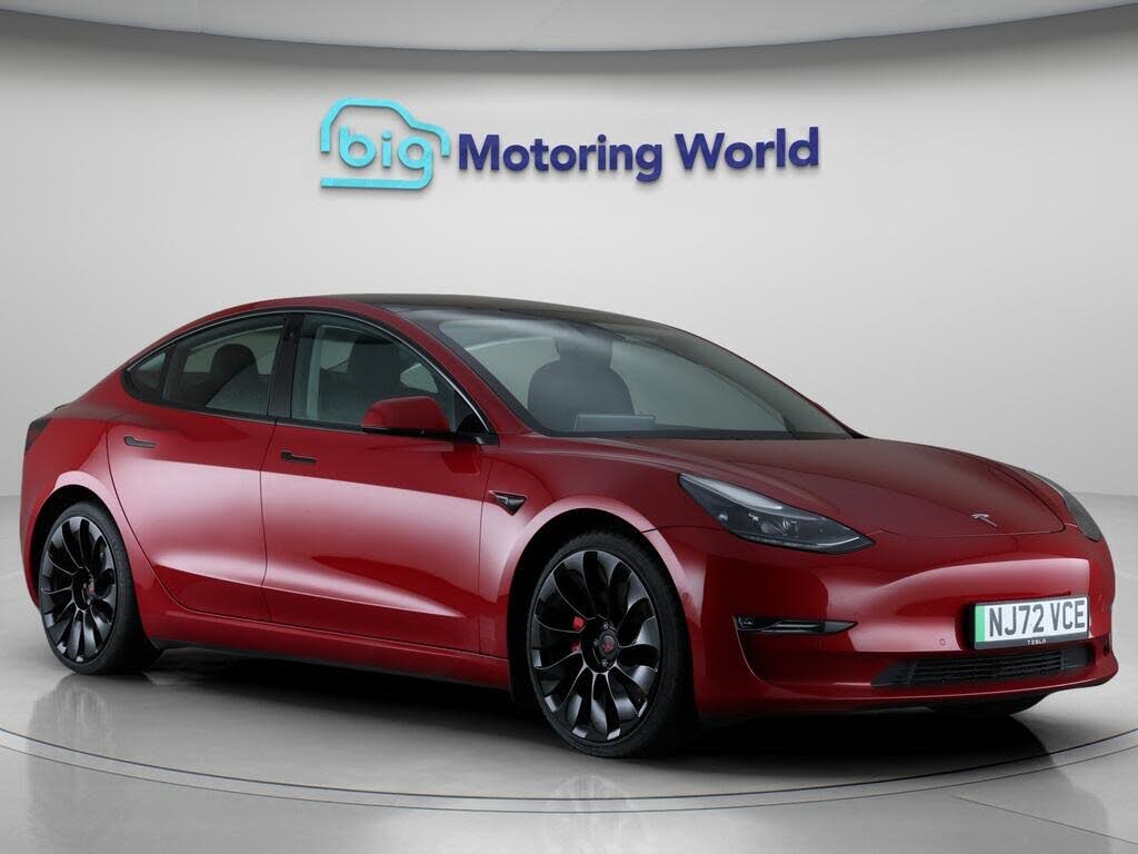 2022 Tesla Model 3 E Performance