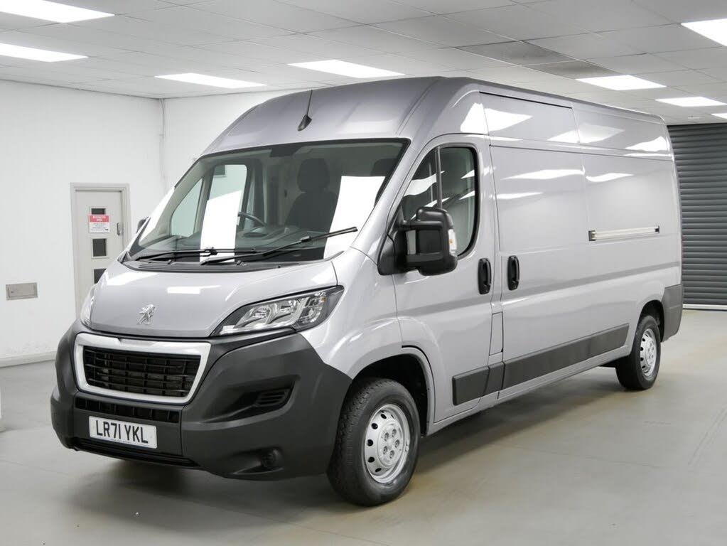 2021 Peugeot Boxer 2.2 BlueHDi Professional 335 L3 H2 (140bhp)(EU6dT) Panel