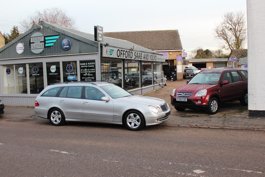 2004 Mercedes-Benz E-Class 3.2TD E320 CDI Avantgarde (Euro 4) Estate 5d