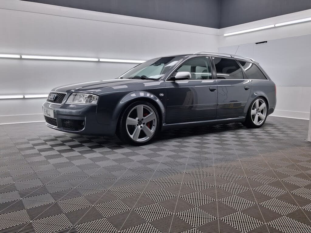 2004 Audi RS6 Avant 4.2 quattro