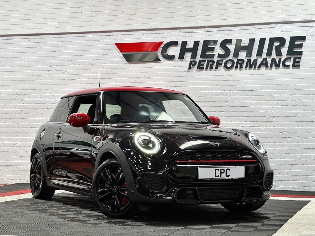 2020 MINI Mini 2.0 John Cooper Works Hatchback 3d