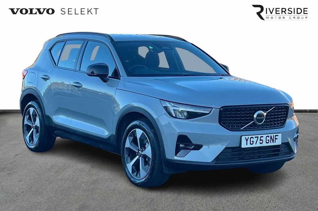2025 Volvo XC40 2.0 B3 Plus