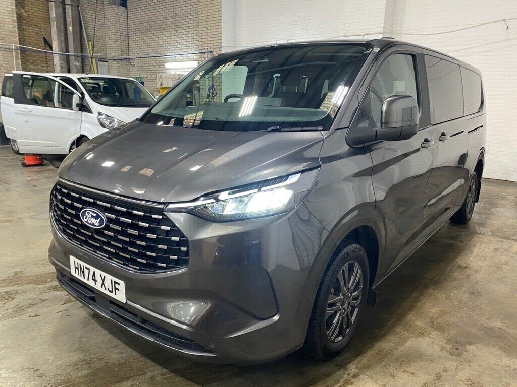 2024 Ford Tourneo Custom 2.5T 340 L2 Titanium (229bhp)