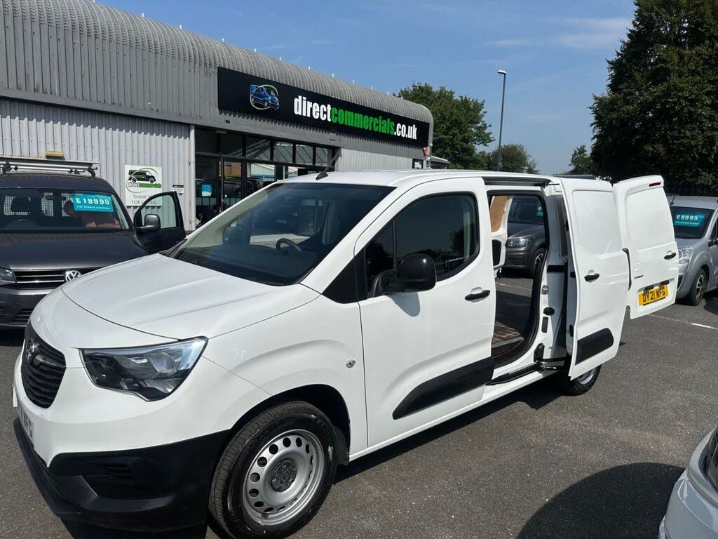 2021 Vauxhall Combo 1.5CDTi Edition 2300 (100PS)(EU6dT) L2H1 Panel