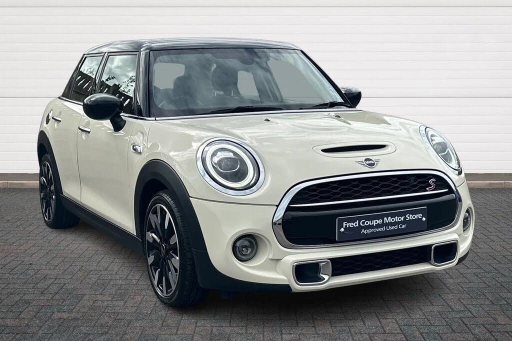 2019 MINI Mini 2.0 Cooper S Exclusive (189bhp) Hatchback 5d