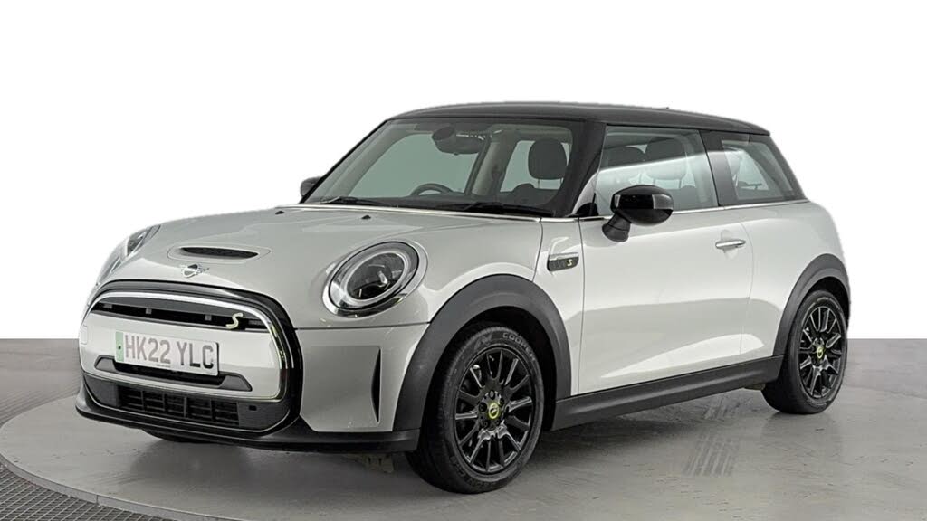 2022 MINI Mini E Cooper S 1)