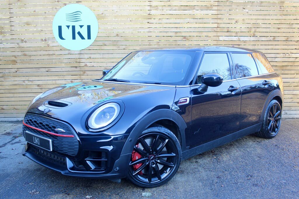 2022 MINI Mini Clubman 2.0 John Cooper Works (Premium Plus)