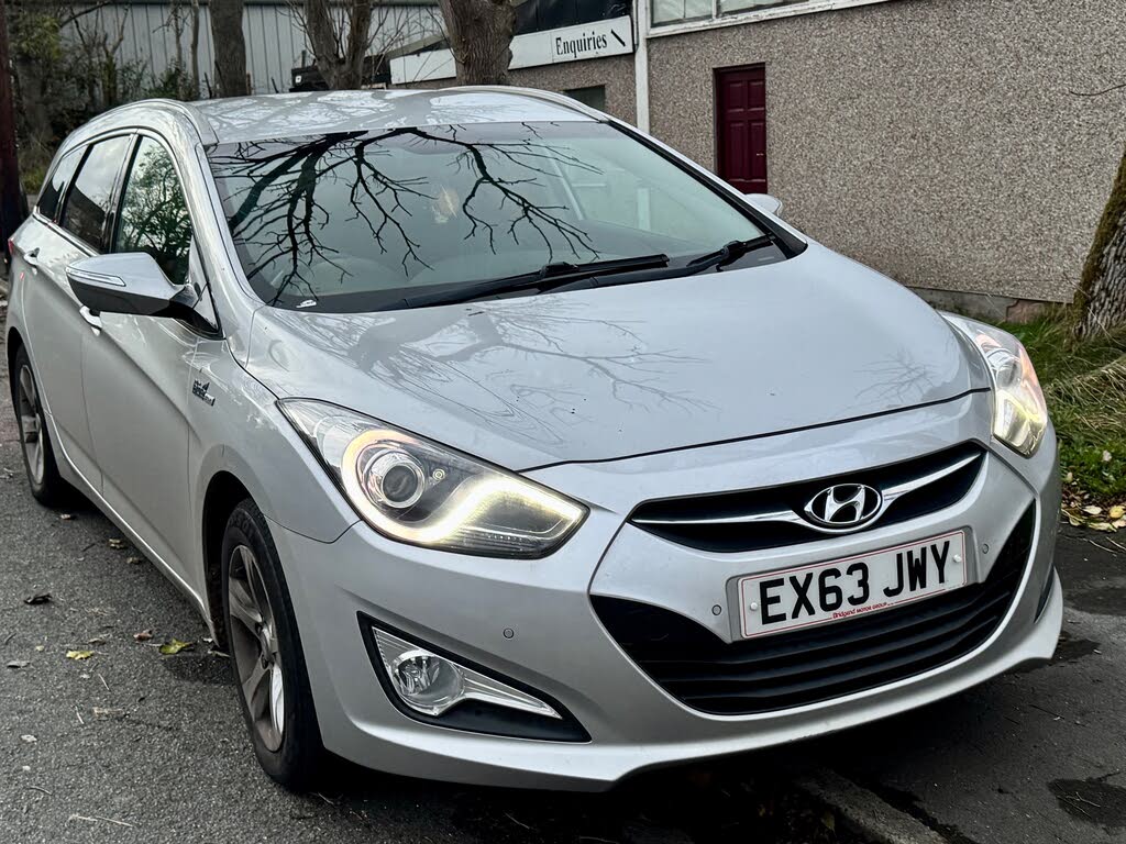 2013 Hyundai i40 1.7TD Style (115ps) Blue Drive Estate 5d