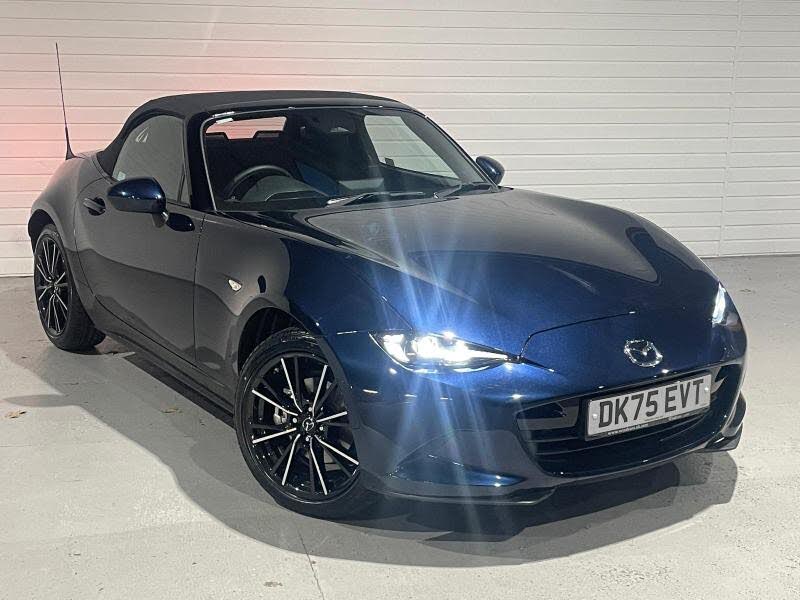 2025 Mazda MX-5 2.0 Exclusive-Line Roadster